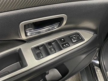 Mitsubishi Outlander, 2013г, передний привод, вариатор
