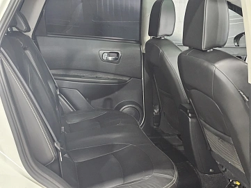 Nissan Qashqai, 2010г, передний привод, вариатор