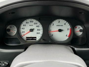 Nissan NP300, 2014г, передний привод, механика