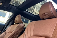 Toyota Crown, 2025г., задний привод, вариатор