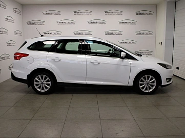Ford Focus, 2018г, передний привод, автомат