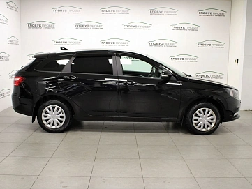 Lada (ВАЗ) Vesta, 2021г, передний привод, механика