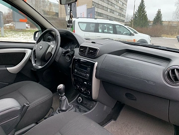Nissan Terrano, 2015г, полный привод, механика