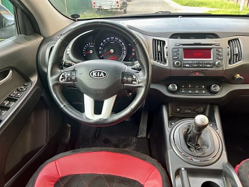 Kia Sportage, 2012г, передний привод, механика
