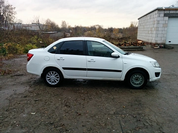 Lada (ВАЗ) Granta, 2015г, передний привод, механика