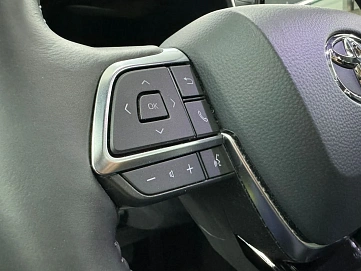 Toyota Highlander, 2025г, полный привод, автомат