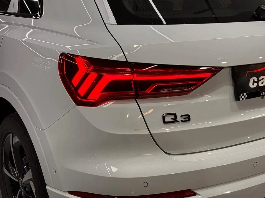 Audi Q3, 2025г., полный привод, робот