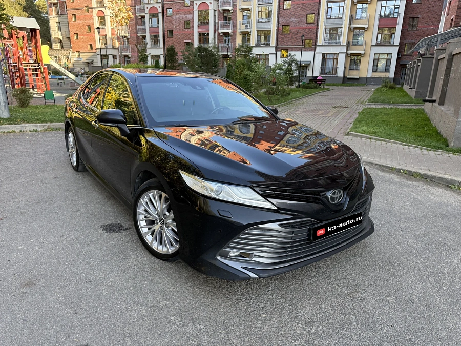 Toyota Camry, 2018г., передний привод, автомат