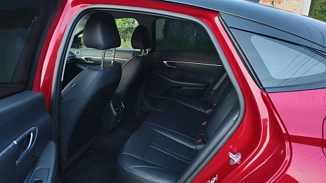 Hyundai Sonata, 2019г, передний привод, автомат