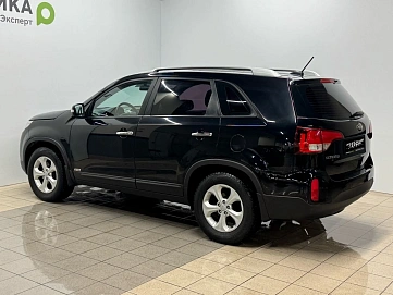 Kia Sorento, 2018г, полный привод, механика