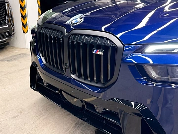 BMW X7, 2025г, полный привод, автомат