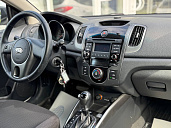 Kia Cerato, 2011г., передний привод, автомат