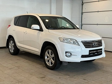 Toyota RAV4, 2012г, передний привод, автомат