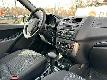 Lada (ВАЗ) Kalina, 2016г, передний привод, автомат