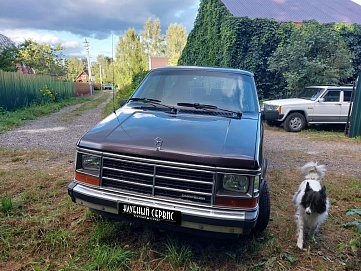 Chrysler Voyager, 1989г, передний привод, автомат