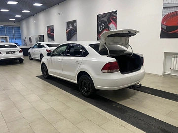 Volkswagen Polo, 2011г, передний привод, механика