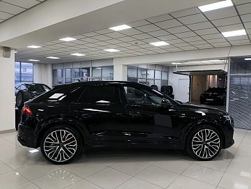 Audi Q8, 2025г, полный привод, автомат