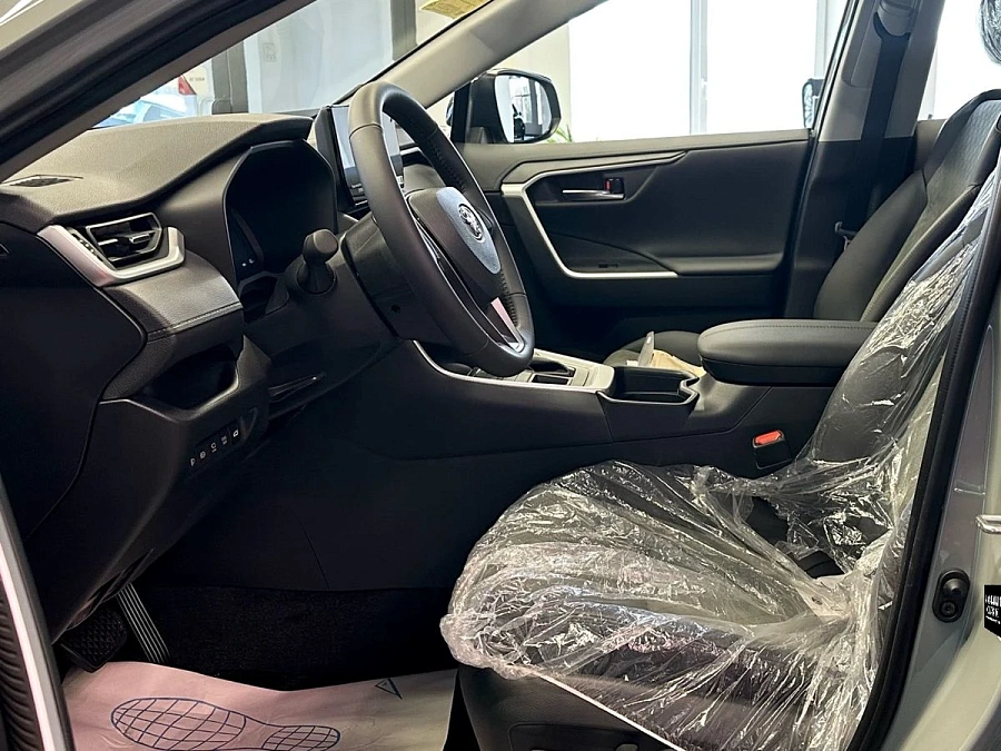 Toyota RAV4, 2025г., полный привод, вариатор