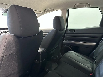 Mazda CX-7, 2011г, передний привод, автомат