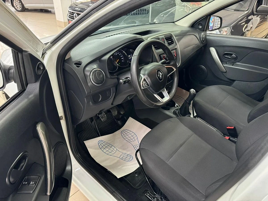 Renault Logan, 2020г., передний привод, механика