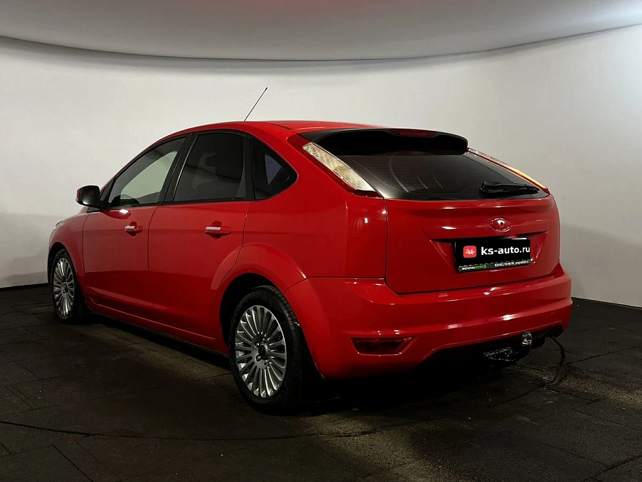 Ford Focus, 2010г., передний привод, автомат