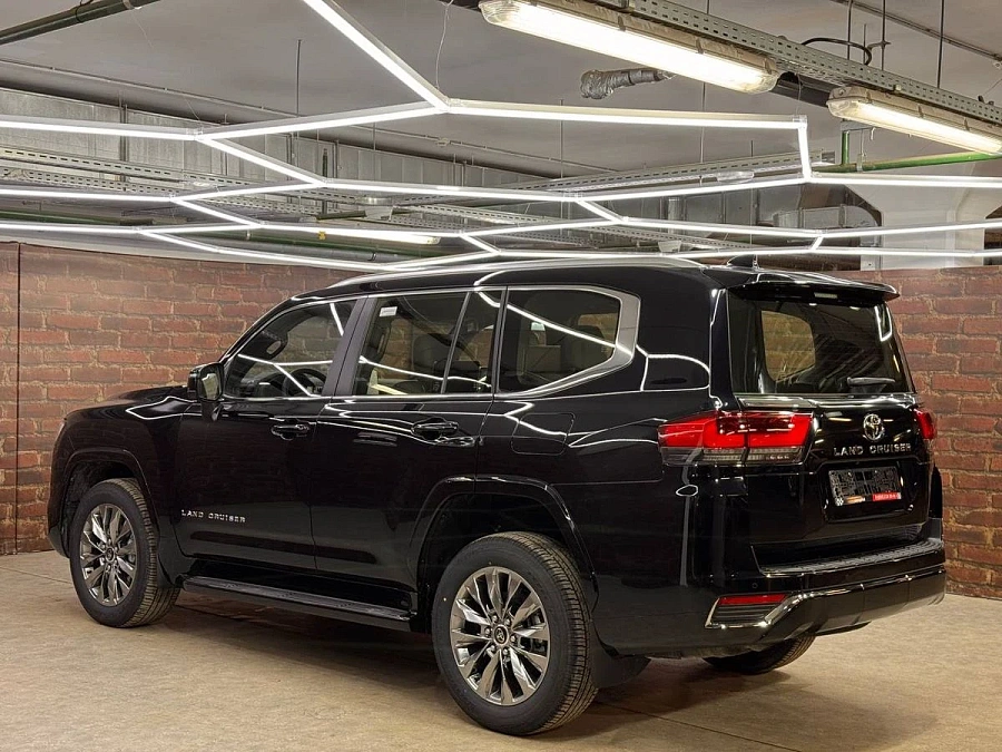 Toyota Land Cruiser, 2025г., полный привод, автомат