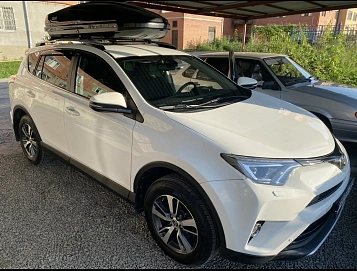Toyota RAV4, 2018г, полный привод, автомат