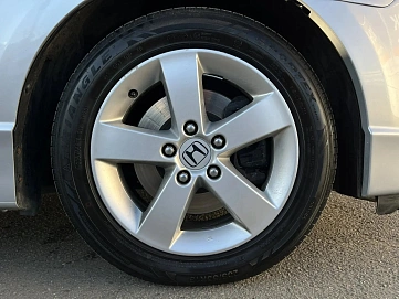 Honda Civic, 2010г, передний привод, автомат