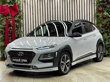 Hyundai Kona, 2018г, передний привод, робот