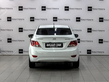 Hyundai Solaris, 2013г, передний привод, автомат