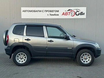 Chevrolet Niva, 2016г, полный привод, механика