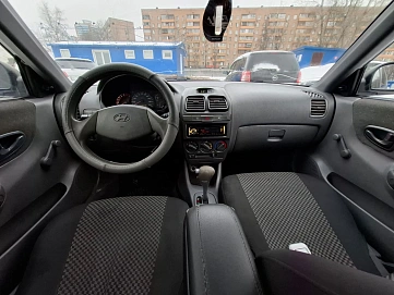 Hyundai Accent, 2008г, передний привод, автомат