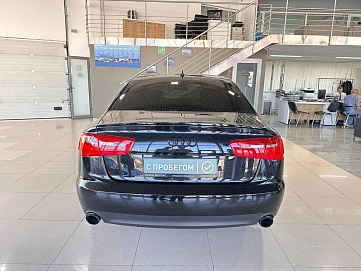 Audi A6, 2014г, передний привод, вариатор