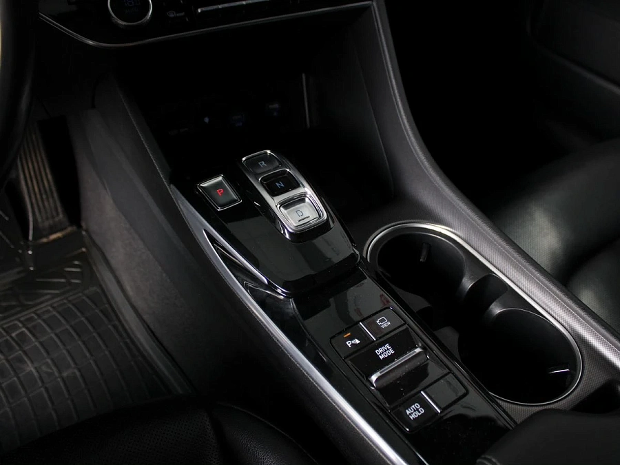Hyundai Sonata, 2021г., передний привод, автомат