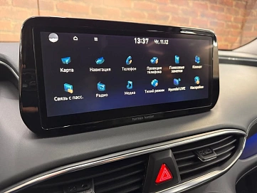 Hyundai Santa Fe, 2021г, полный привод, робот