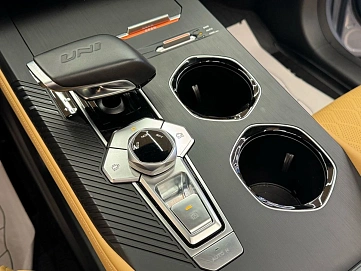 Changan UNI-K, 2023г, полный привод, автомат