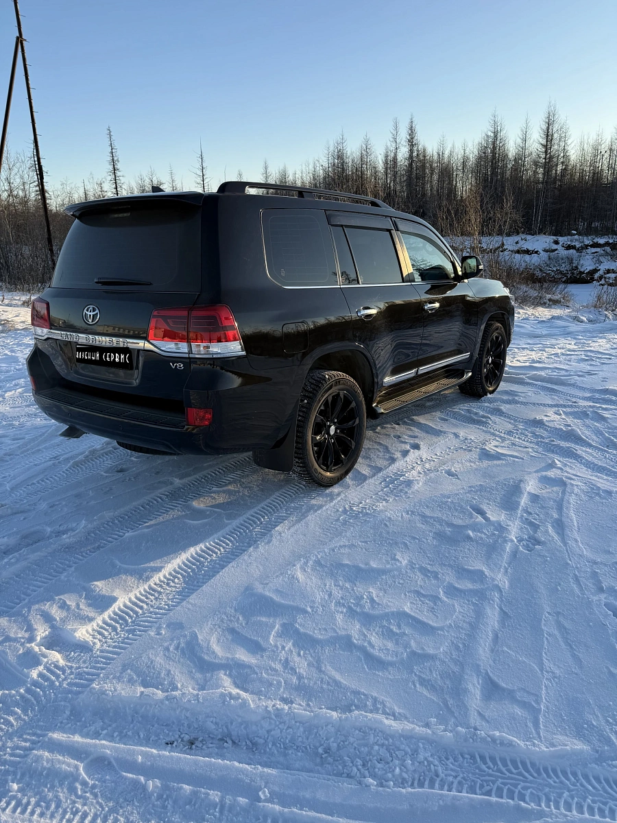 Toyota Land Cruiser, 2016г., полный привод, автомат