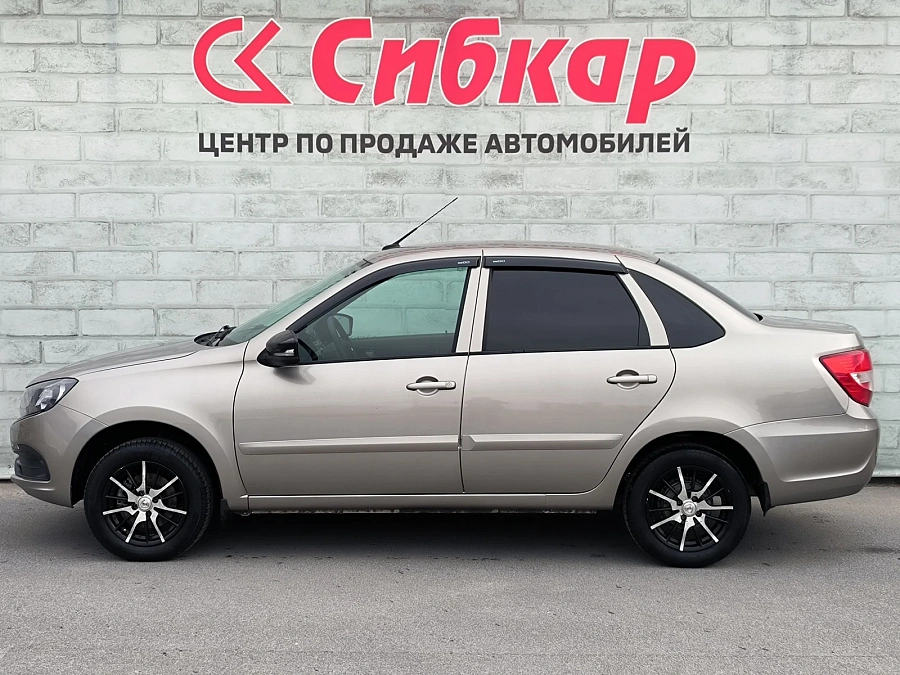 Lada (ВАЗ) Granta, 2022г., передний привод, механика