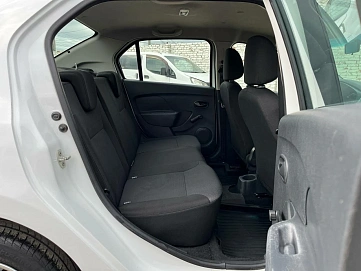 Renault Logan, 2020г, передний привод, автомат