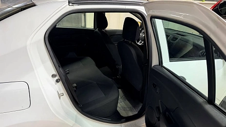 Renault Logan, 2019г, передний привод, механика