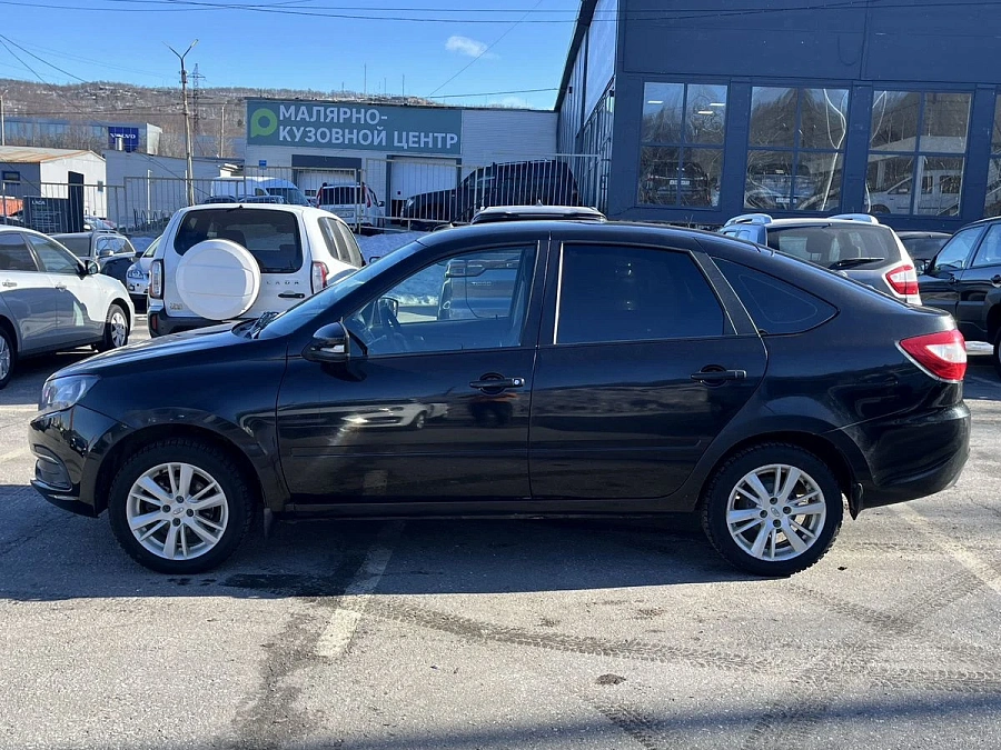 Lada (ВАЗ) Granta, 2023г., передний привод, механика