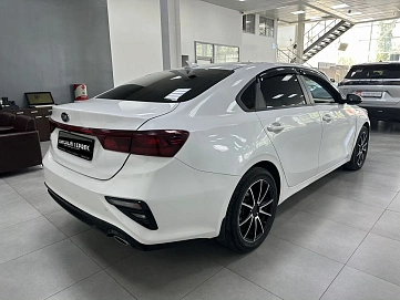 Kia Cerato, 2020г, передний привод, автомат