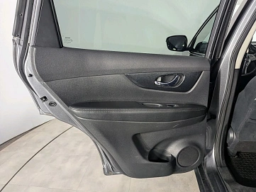 Nissan X-Trail, 2016г, передний привод, вариатор