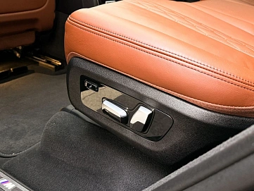 BMW X7, 2023г, полный привод, автомат