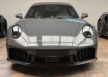Porsche 911, 2025г, полный привод, робот