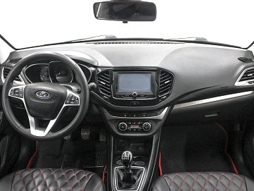 Lada (ВАЗ) Vesta, 2018г, передний привод, механика