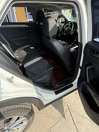 Volkswagen T-Roc, 2022г, передний привод, робот