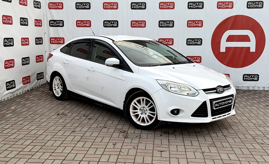 Ford Focus, 2012г., передний привод, робот