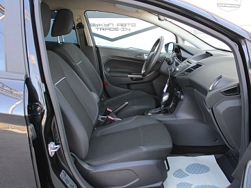Ford Fiesta, 2016г, передний привод, робот