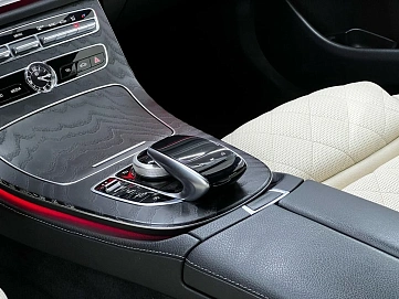 Mercedes-Benz E-Класс, 2019г, полный привод, автомат